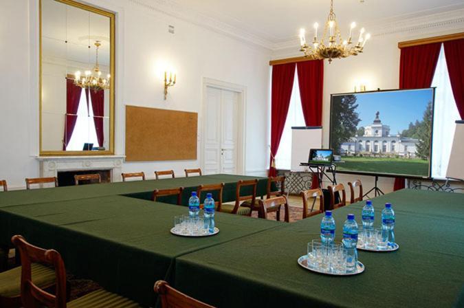 Hotel Butikowy Palac Jablonna Dış mekan fotoğraf