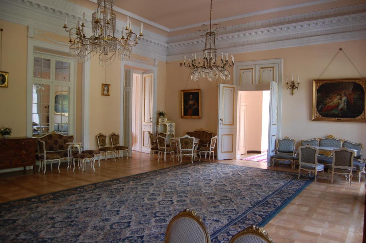 Hotel Butikowy Palac Jablonna Dış mekan fotoğraf