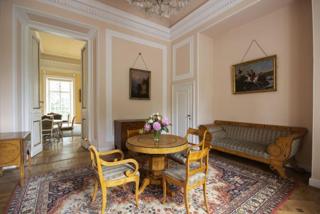 Hotel Butikowy Palac Jablonna Dış mekan fotoğraf